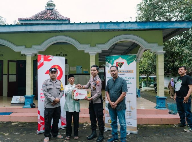 Masjid Al Muttaqin: Rumah Ibadah yang Menyatu dengan Kehidupan Cilacap